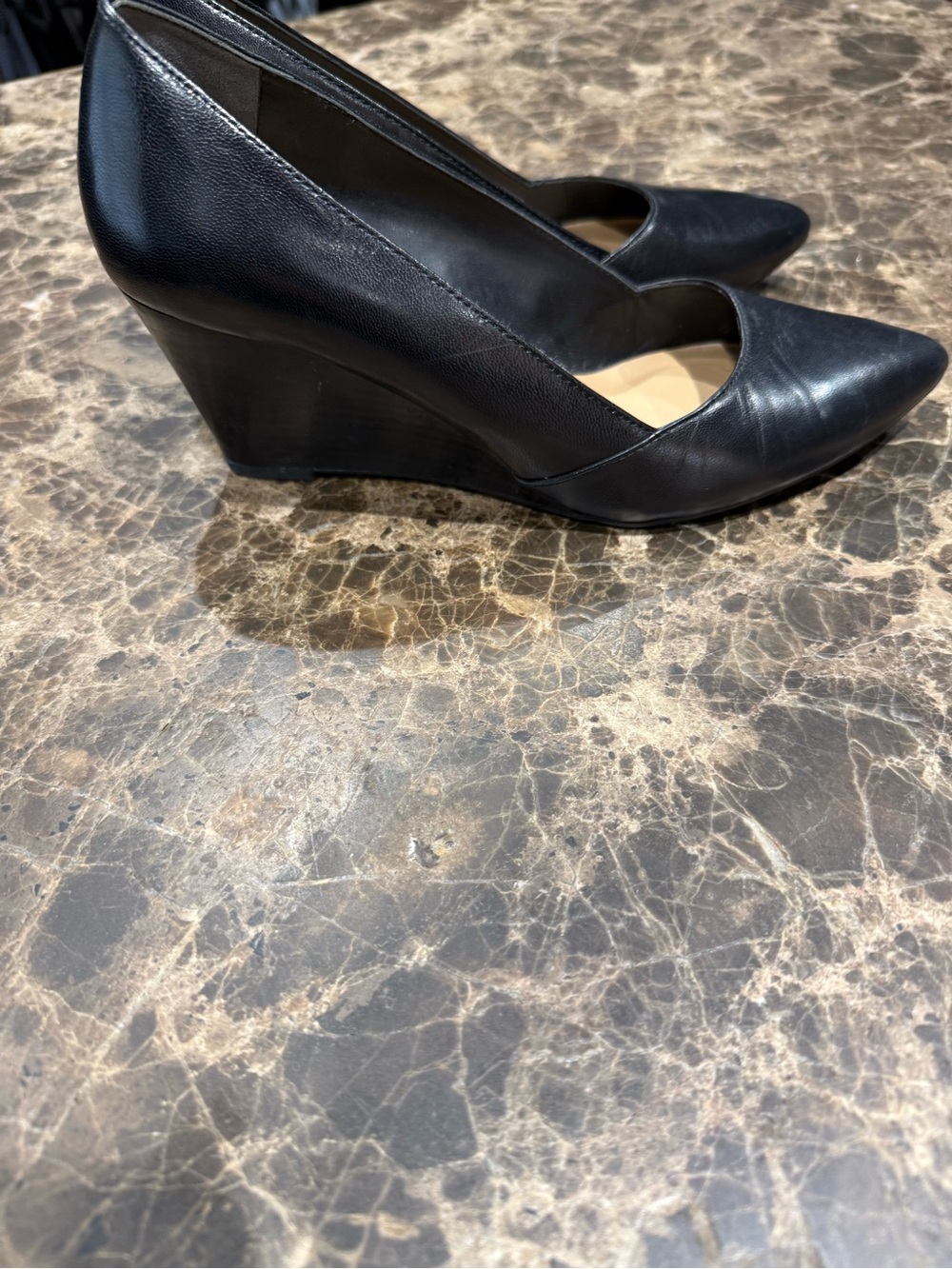 Franco Sarto Black Leather Pointed-Toe Wedge Pumps